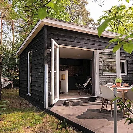Tiny Damhert Veluwe Retreat נונספייט